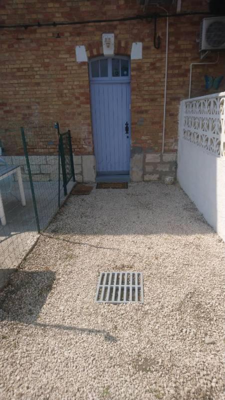 Ferienwohnung L'Oiseau Bleu Salin-de-Giraud Exterior foto