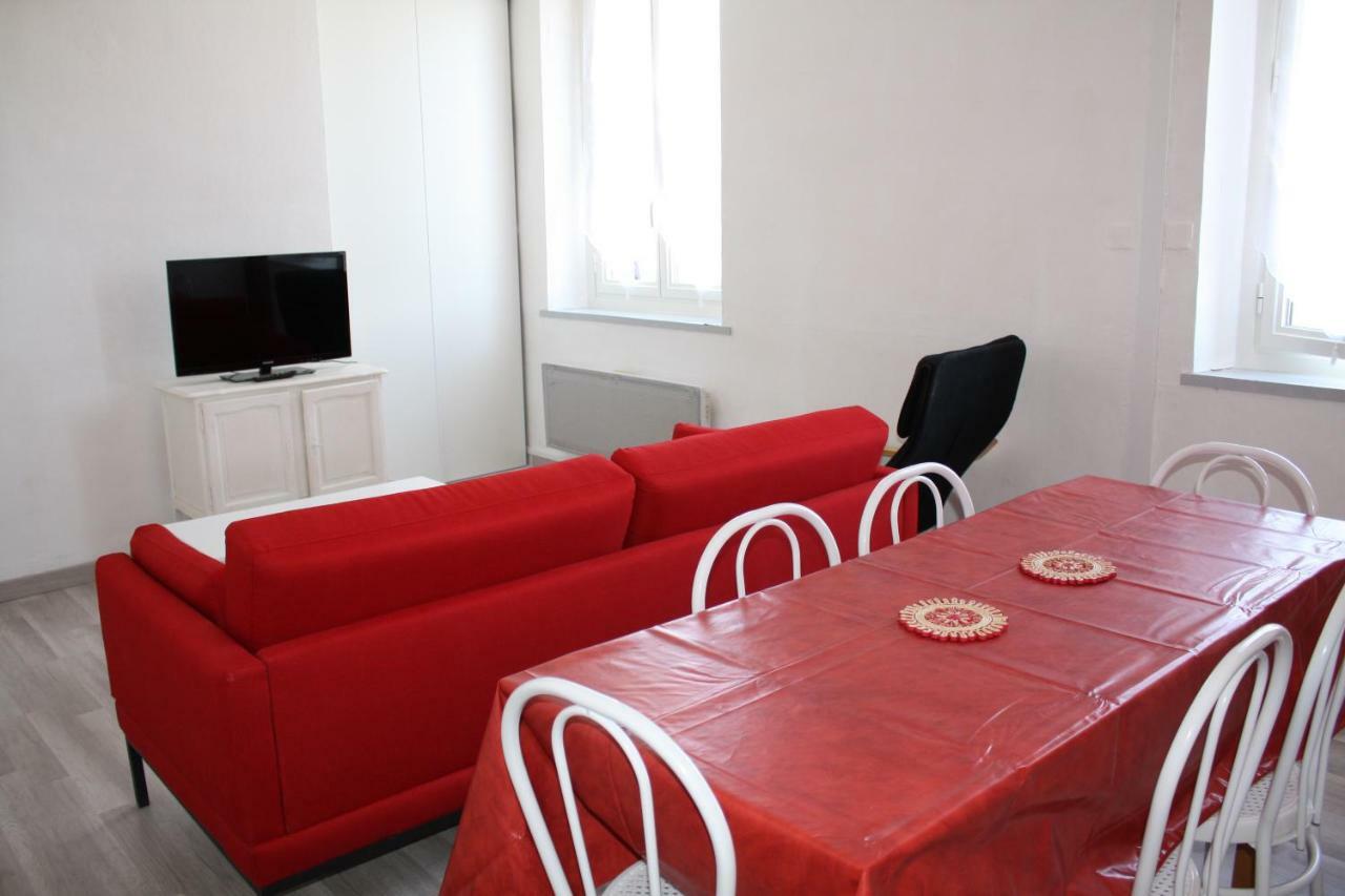 Ferienwohnung L'Oiseau Bleu Salin-de-Giraud Exterior foto