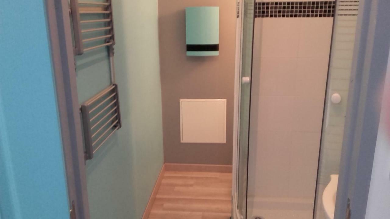 Ferienwohnung L'Oiseau Bleu Salin-de-Giraud Exterior foto